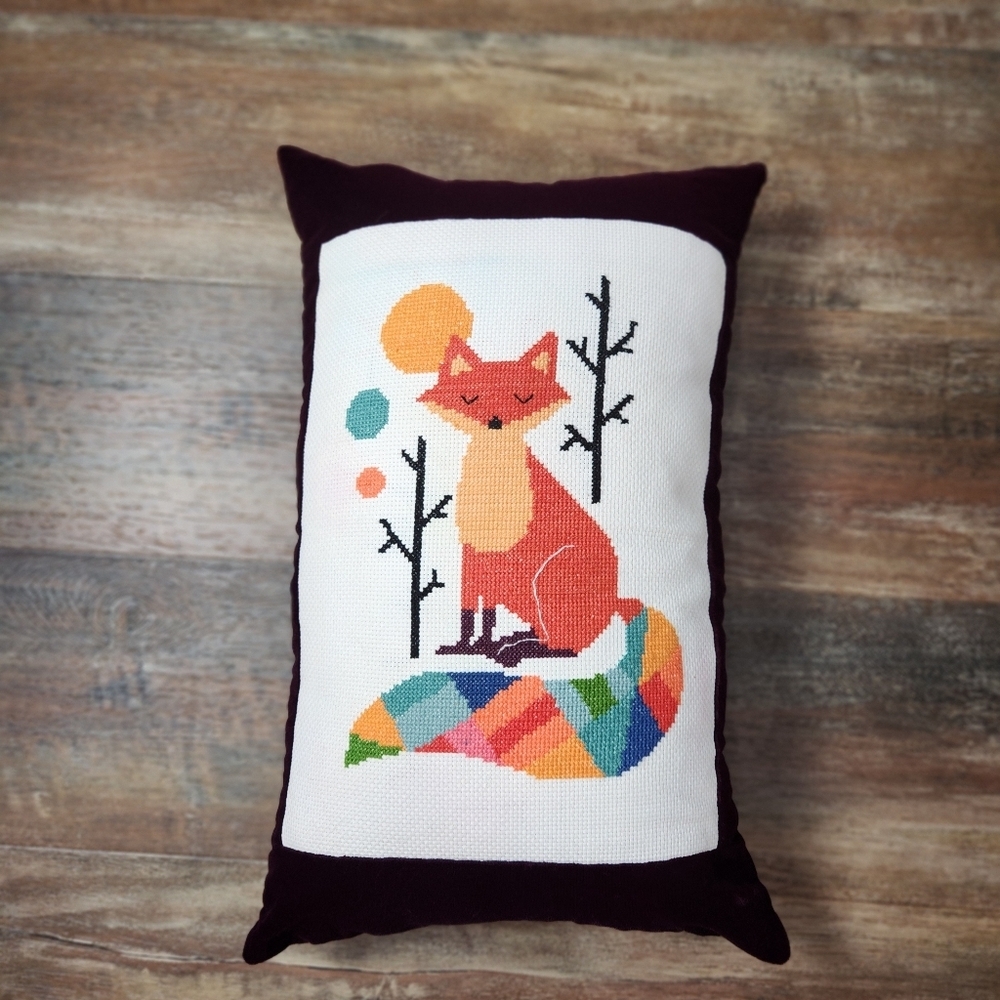 FOX CROSS-STITCH VELVET DECORATIVE PILLOW